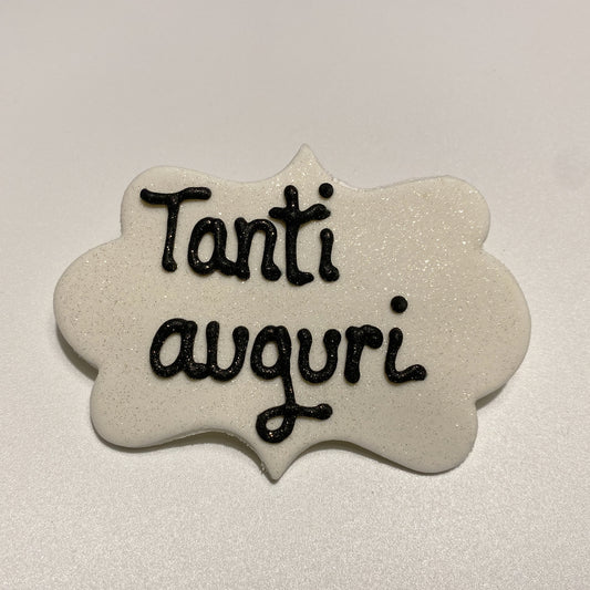 Placchetta in zucchero decorata a mano